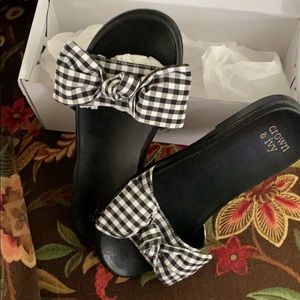 Crown &Ivy Mila Slides Black Gingham print